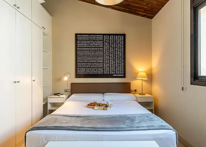Ab Poble Nou Venero * Barcelona