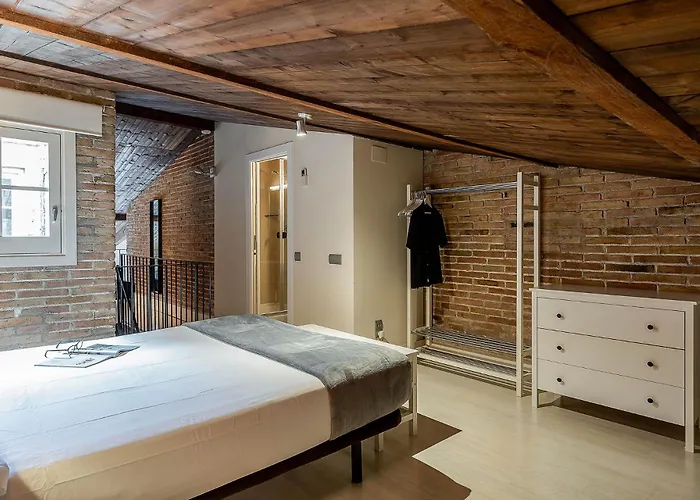 Ab Poble Nou Venero * Barcelona