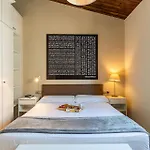 Ab Poble Nou Venero * Barcelona